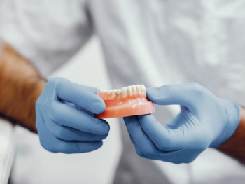 Полное съемное протезирование зубов цена