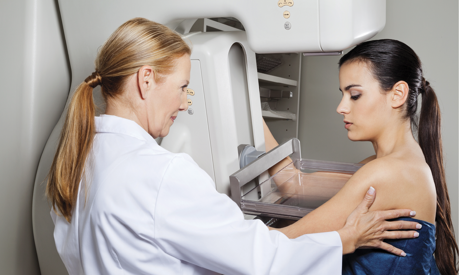 Маммография обязательно. Маммография. Цифровая маммография. Маммография фото. Маммографическое исследование молочных желез.